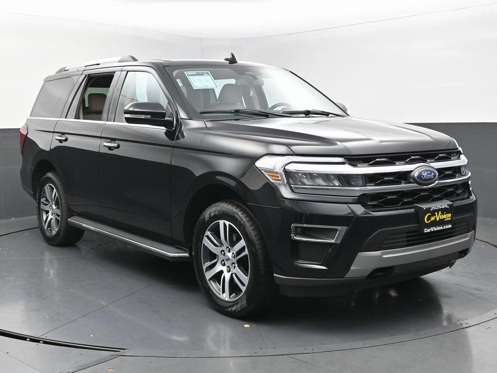 used 2023 Ford Expedition car, priced at $40,999