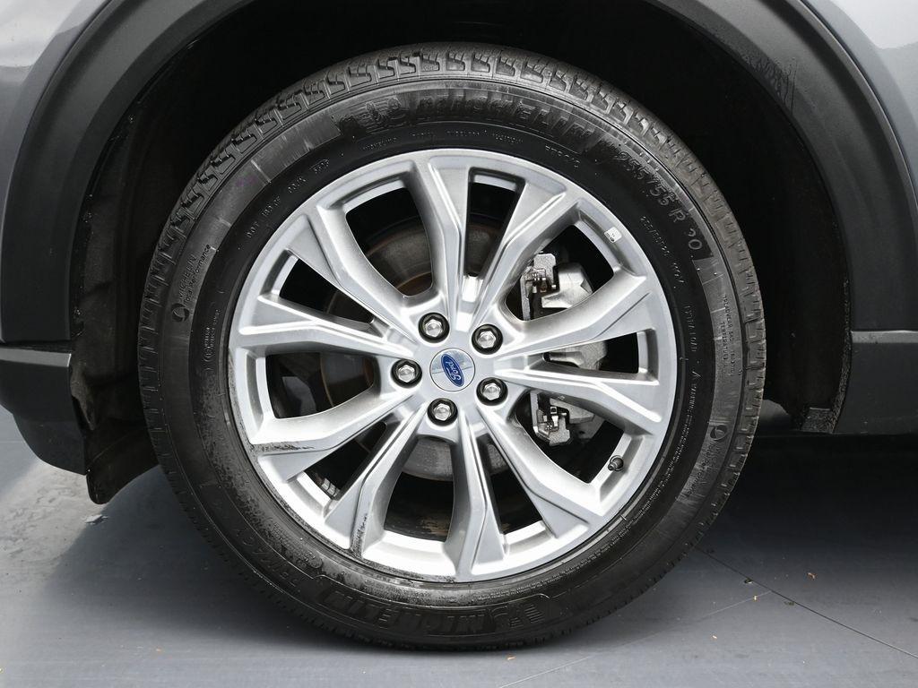 used 2024 Ford Explorer car, priced at $28,499