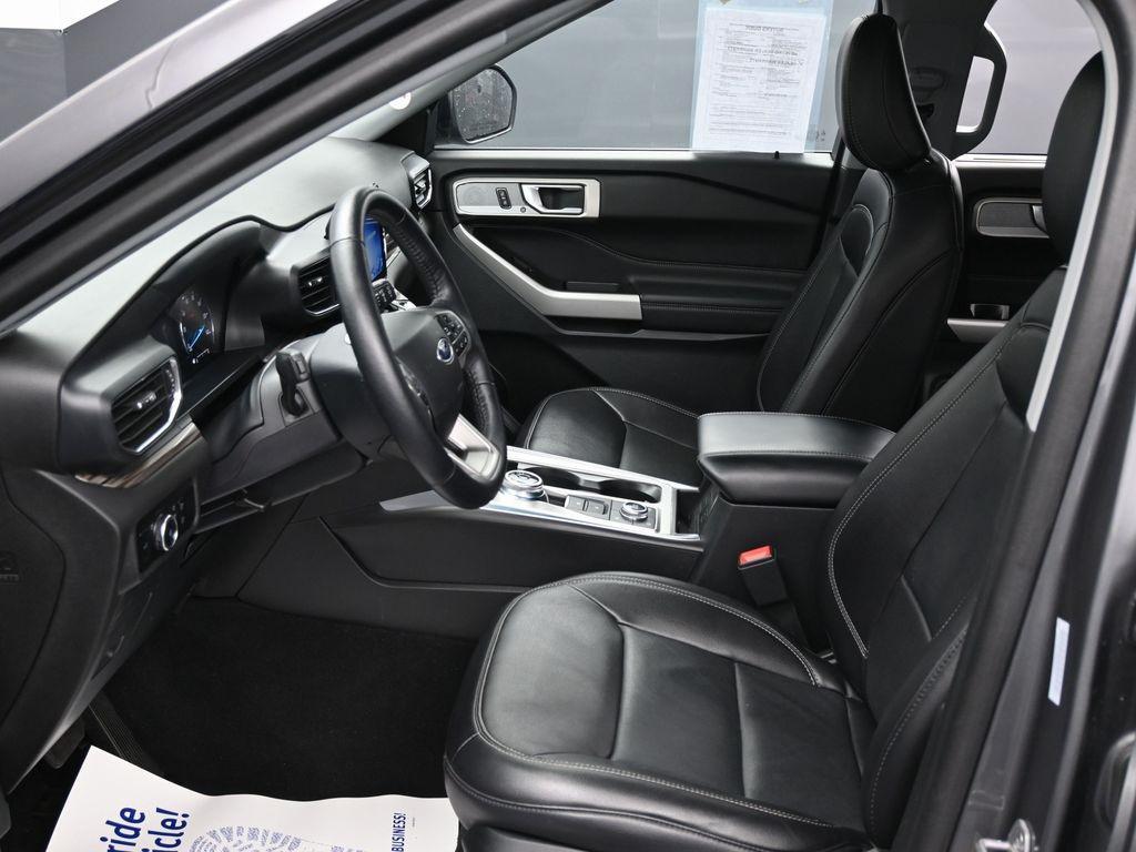 used 2024 Ford Explorer car, priced at $28,499
