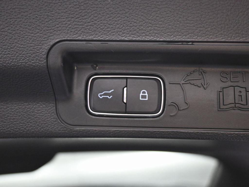 used 2024 Ford Explorer car, priced at $28,499