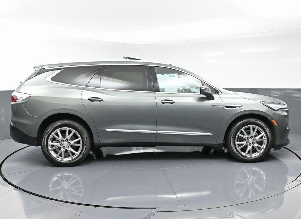 used 2022 Buick Enclave car, priced at $29,399