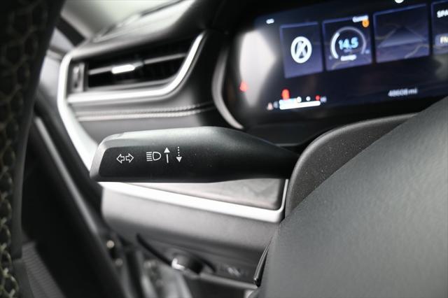 used 2023 Jeep Grand Cherokee L car, priced at $28,999