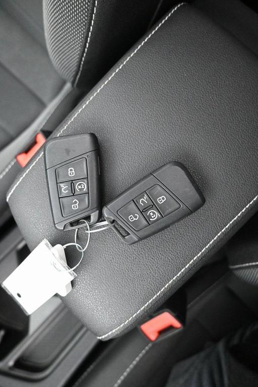 used 2024 Volkswagen Taos car, priced at $20,999