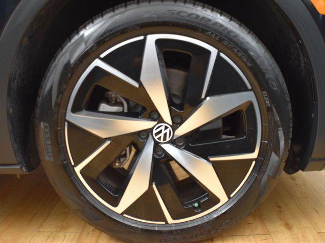 used 2023 Volkswagen ID.4 car, priced at $26,999