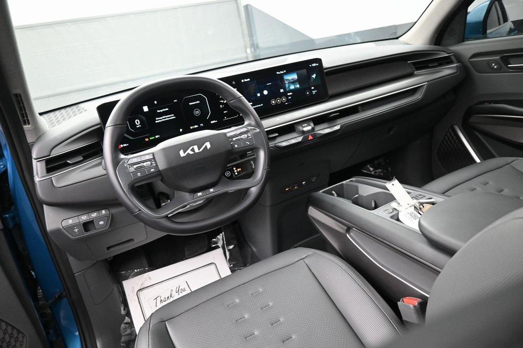 used 2024 Kia EV9 car, priced at $39,999