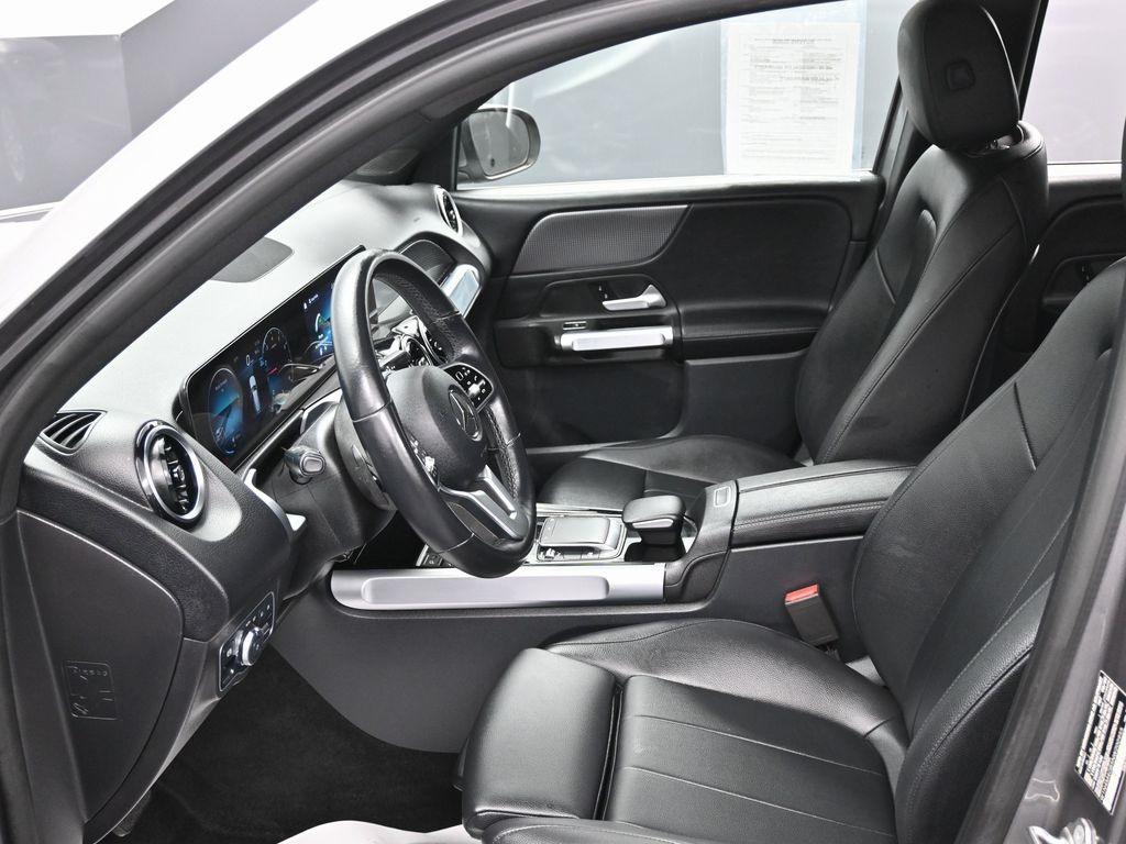 used 2022 Mercedes-Benz GLB 250 car, priced at $24,499