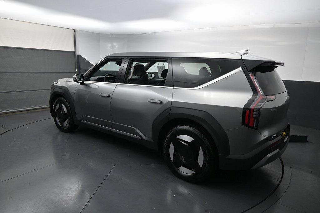 used 2024 Kia EV9 car, priced at $36,999
