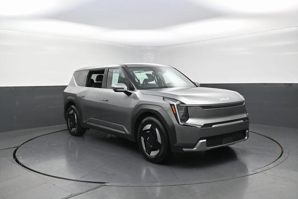 used 2024 Kia EV9 car, priced at $36,999