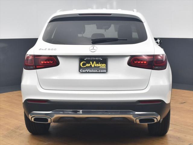 used 2021 Mercedes-Benz GLC 300 car, priced at $23,999