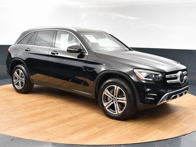 used 2022 Mercedes-Benz GLC 300 car, priced at $28,999