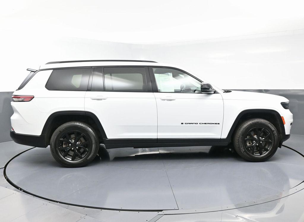 used 2024 Jeep Grand Cherokee L car, priced at $28,499