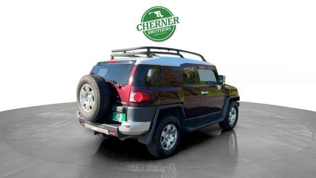 used 2007 Toyota FJ Cruiser car, priced at $9,200