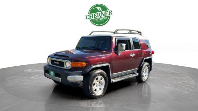 used 2007 Toyota FJ Cruiser car, priced at $9,200