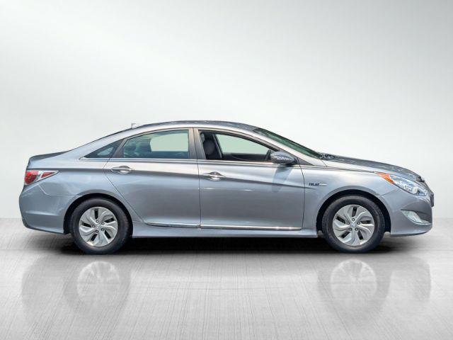 used 2015 Hyundai Sonata Hybrid car, priced at $9,550