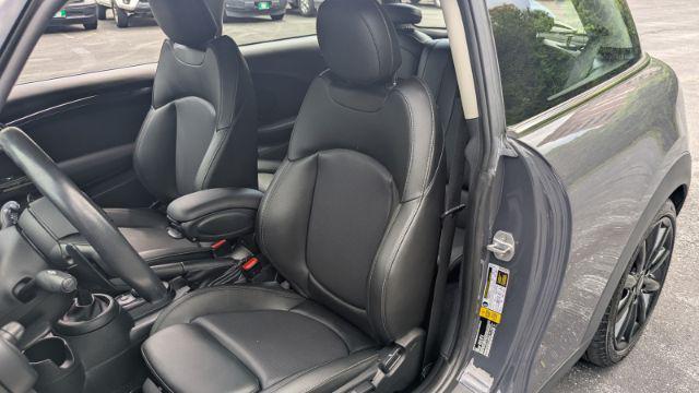 used 2020 MINI Hardtop car, priced at $20,500