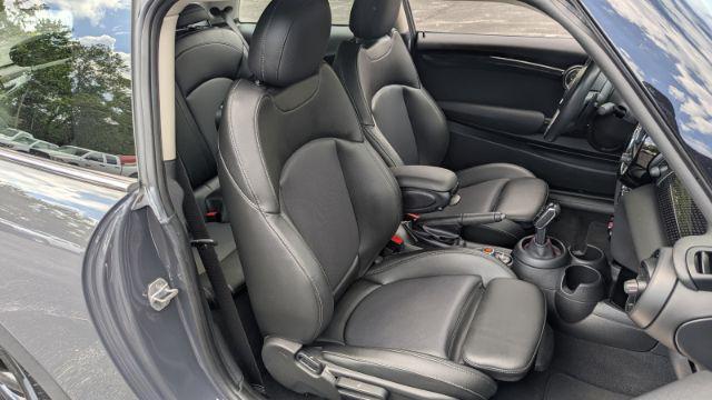 used 2020 MINI Hardtop car, priced at $20,500