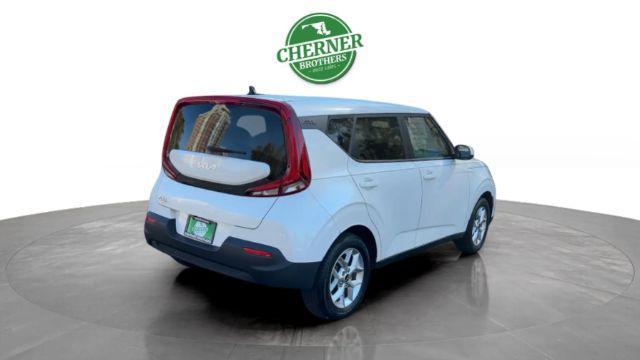 used 2022 Kia Soul car, priced at $15,900