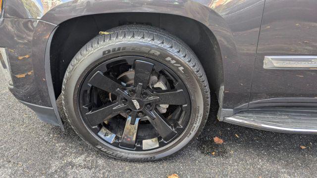 used 2015 Cadillac Escalade car, priced at $23,350