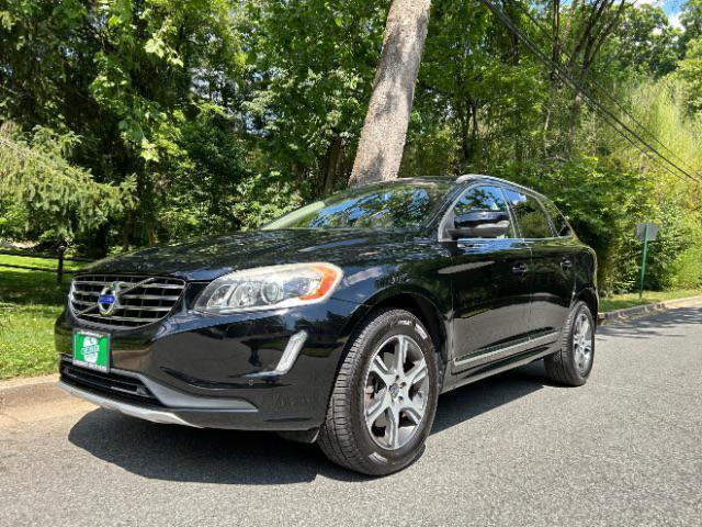 used 2015 Volvo XC60 car, priced at $15,900