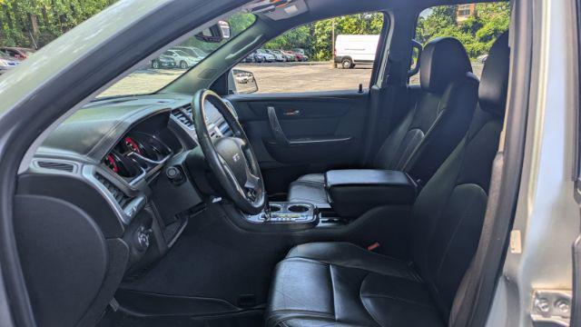 used 2014 GMC Acadia car, priced at $9,800