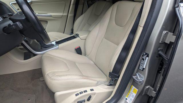 used 2015 Volvo XC60 car, priced at $12,265