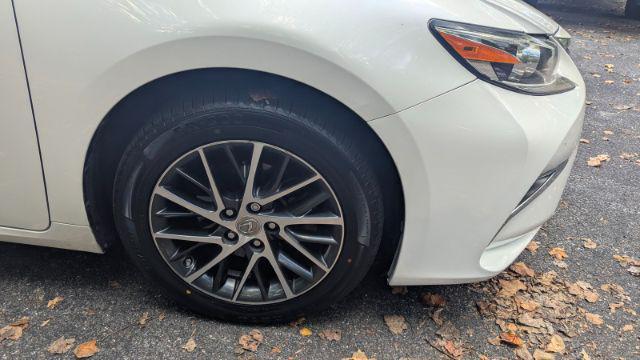 used 2016 Lexus ES 350 car, priced at $13,300