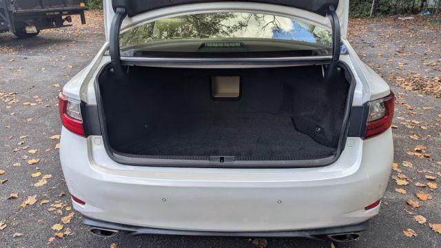 used 2016 Lexus ES 350 car, priced at $13,300