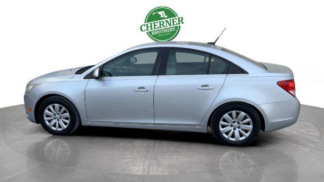 used 2011 Chevrolet Cruze car, priced at $6,400