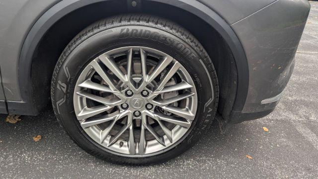 used 2024 Acura MDX car, priced at $50,500