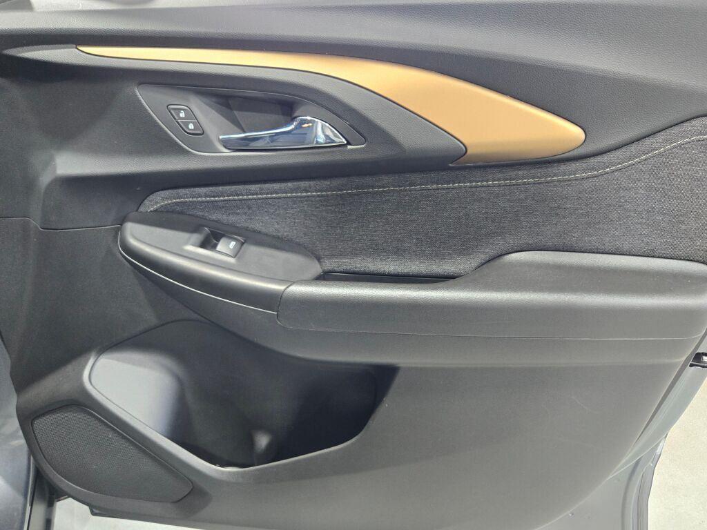 used 2021 Chevrolet TrailBlazer car, priced at $21,299