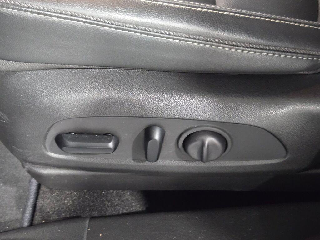 used 2021 Chevrolet TrailBlazer car, priced at $18,999