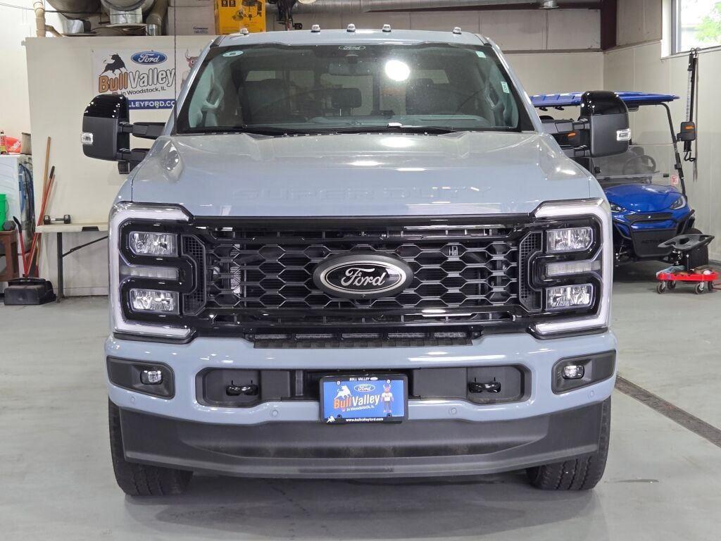 new 2025 Ford F-350 car, priced at $95,160