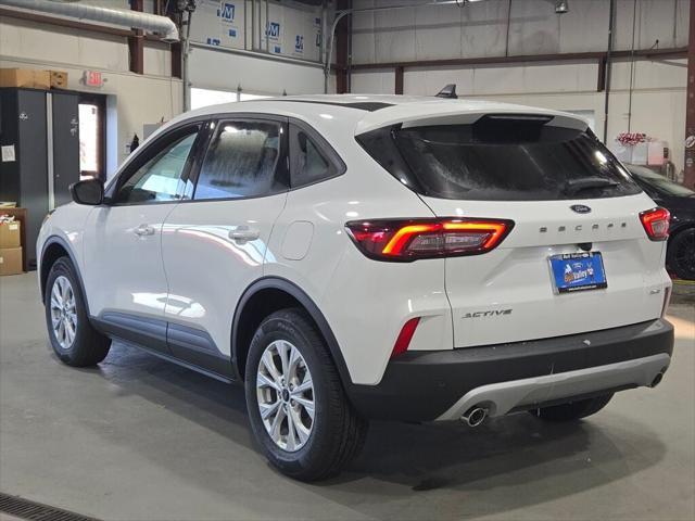 new 2025 Ford Escape car, priced at $30,995