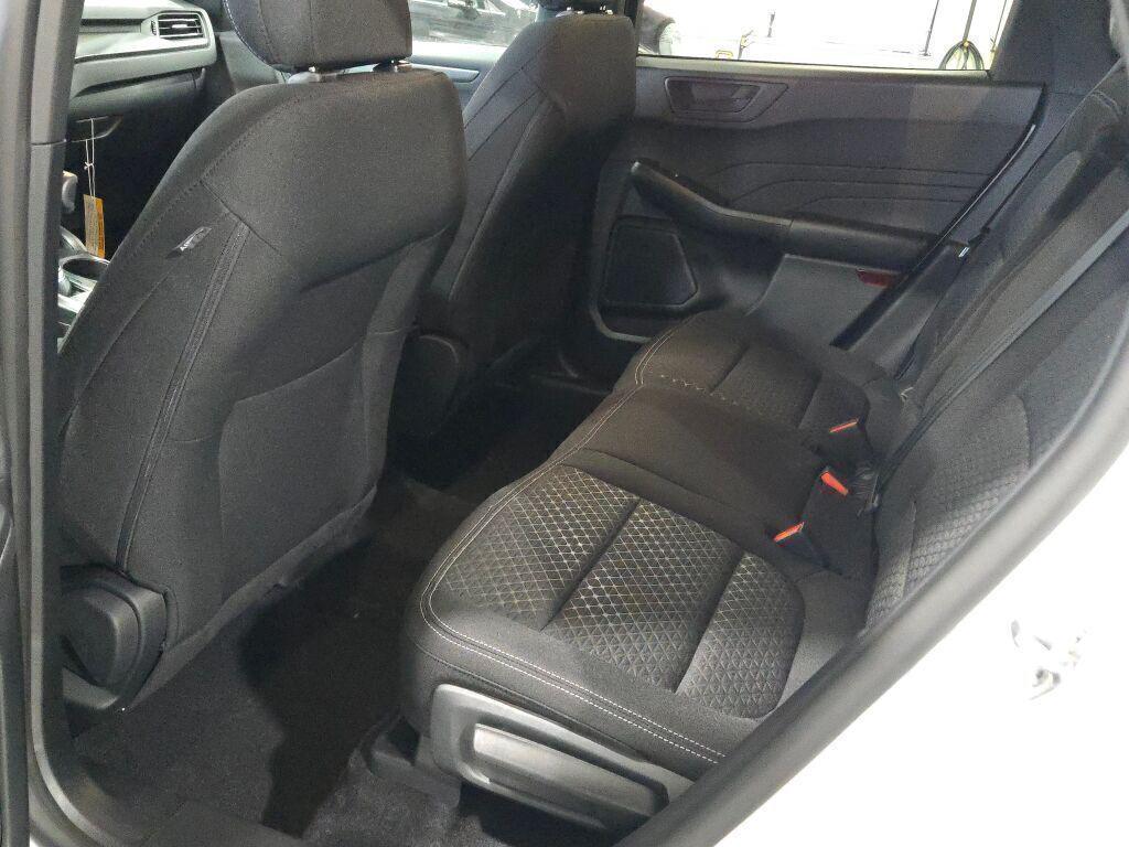 new 2025 Ford Escape car, priced at $26,995