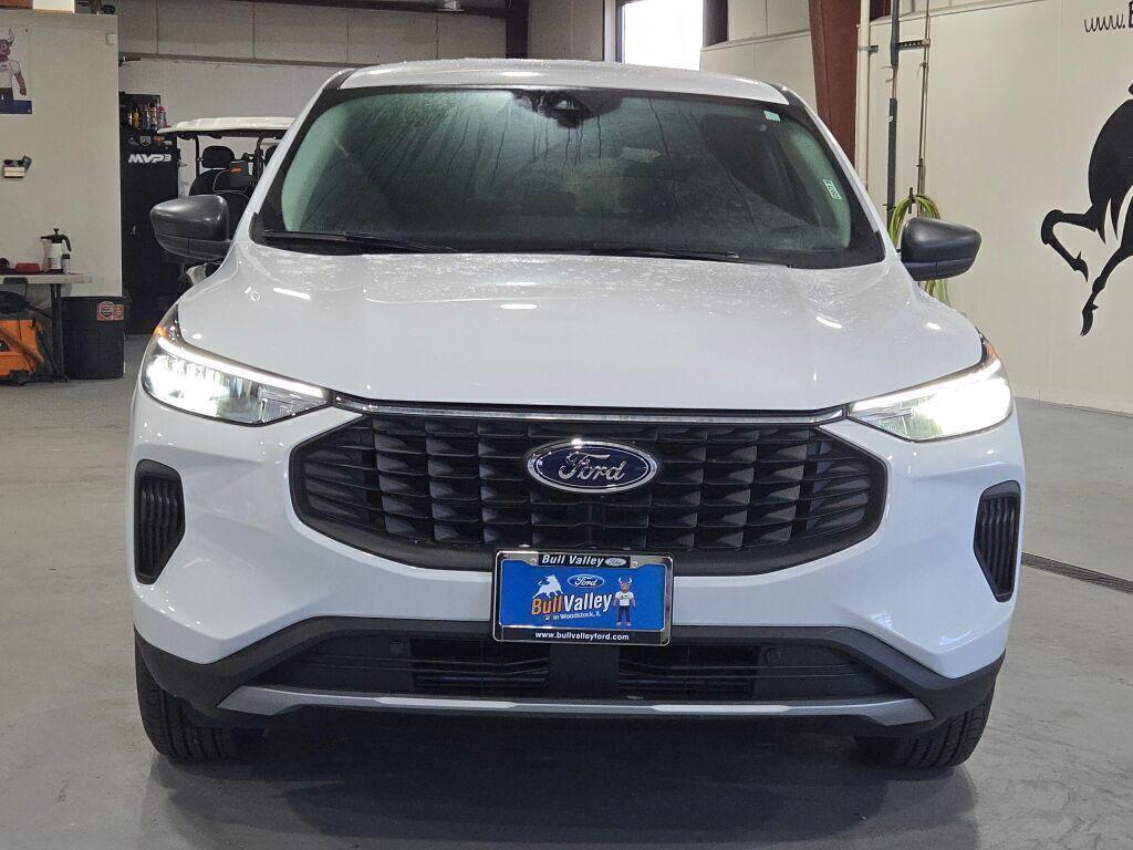 new 2025 Ford Escape car, priced at $26,995