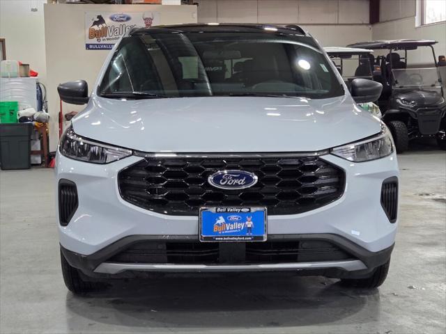 new 2025 Ford Escape car, priced at $35,995