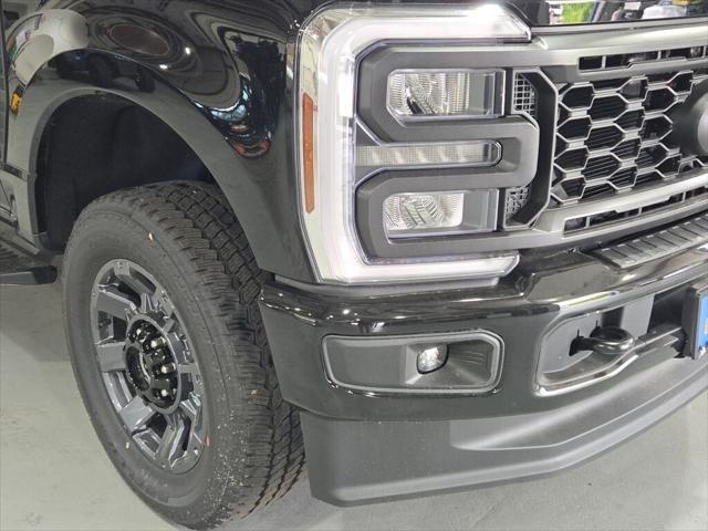 new 2025 Ford F-350 car, priced at $62,220
