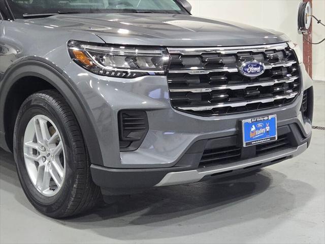 new 2025 Ford Explorer car, priced at $40,850