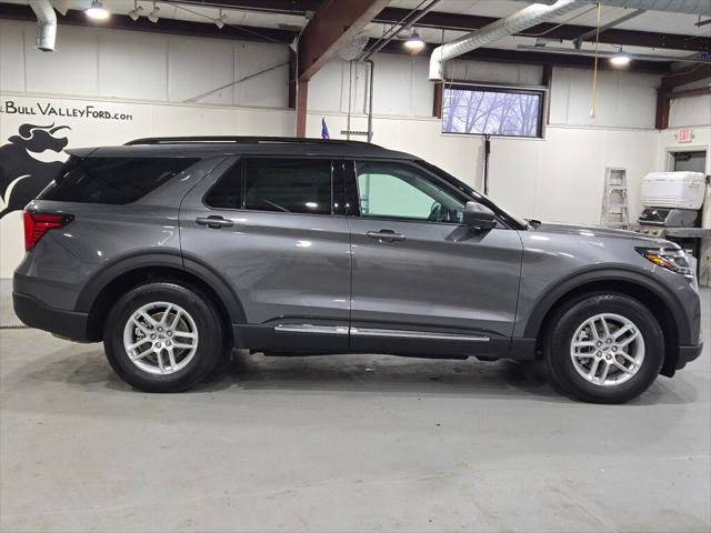 new 2025 Ford Explorer car, priced at $40,850