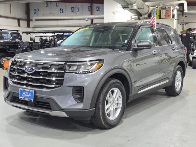 new 2025 Ford Explorer car, priced at $40,850