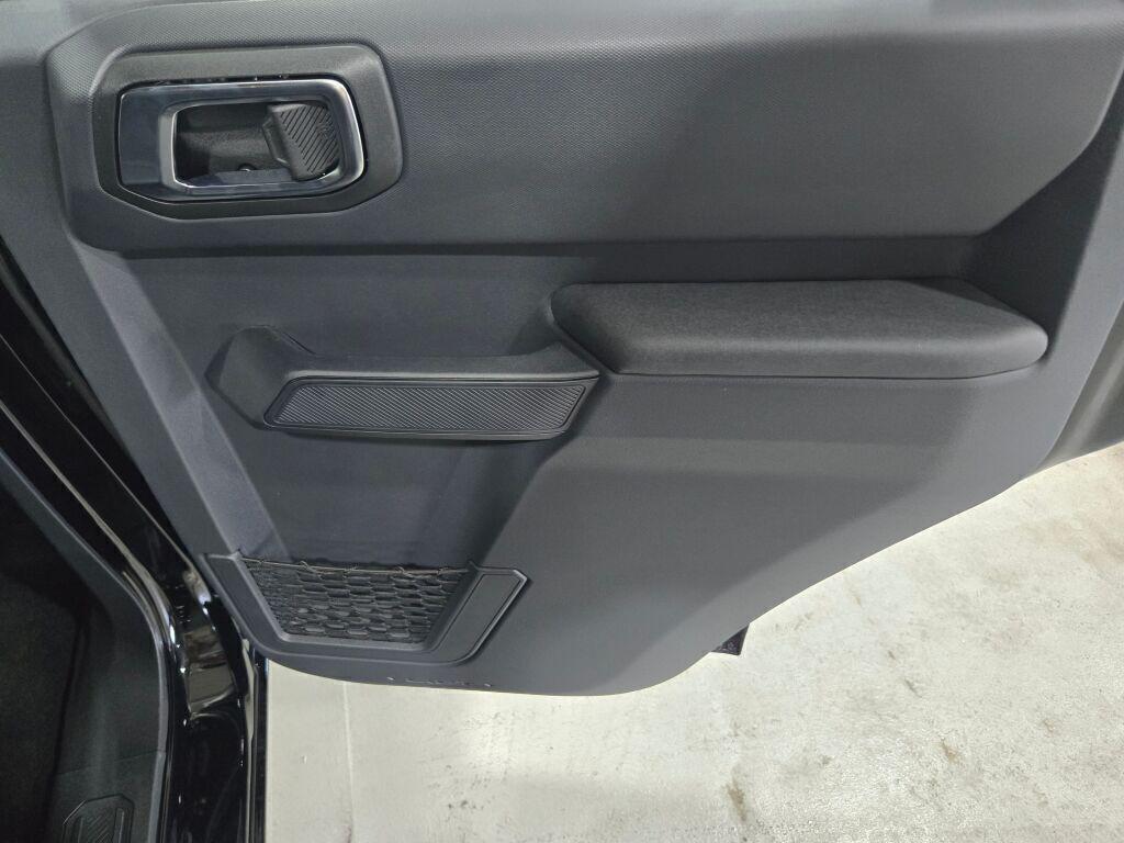 new 2025 Ford Bronco car, priced at $40,864