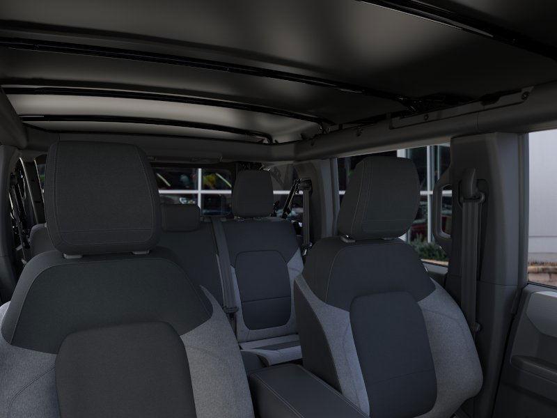 new 2025 Ford Bronco car, priced at $40,195