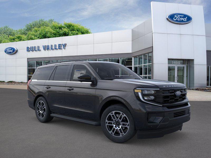 new 2025 Ford Expedition car, priced at $70,675