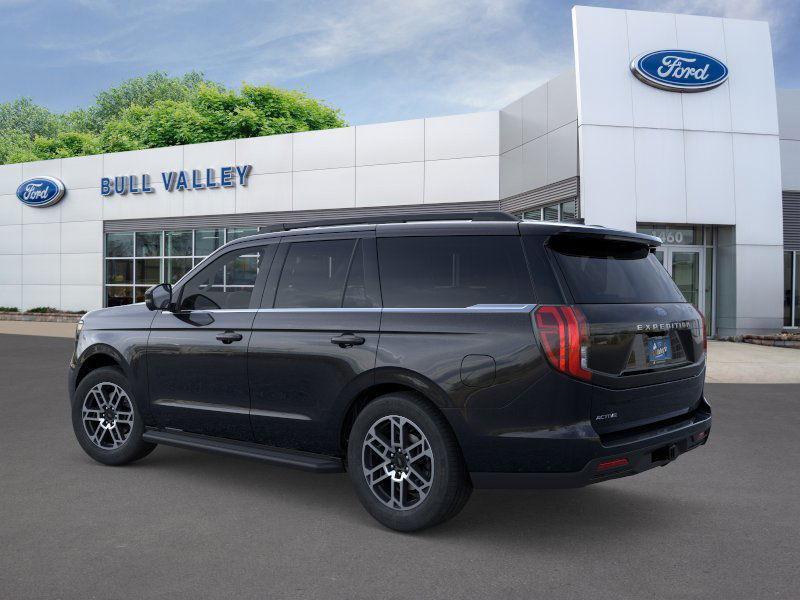 new 2025 Ford Expedition car, priced at $70,675