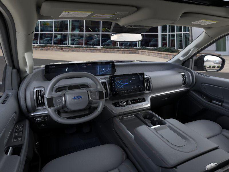 new 2025 Ford Expedition car, priced at $70,675