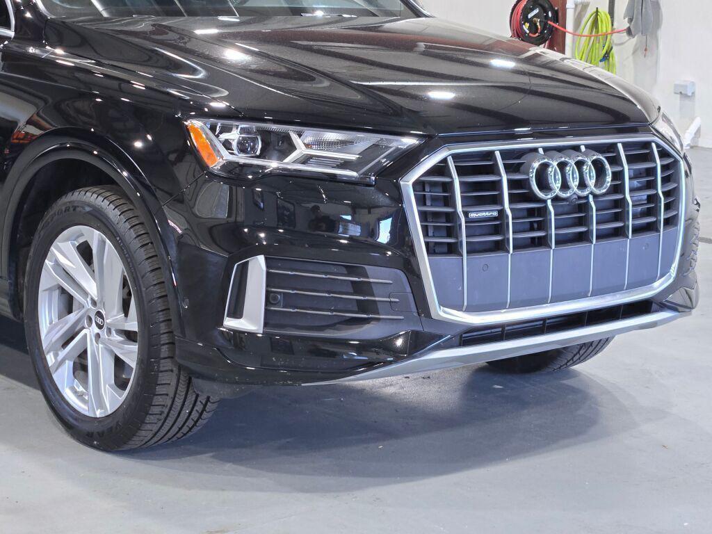 used 2022 Audi Q7 car, priced at $32,599