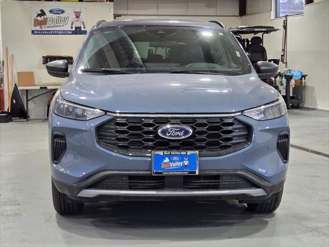 new 2025 Ford Escape car, priced at $33,195