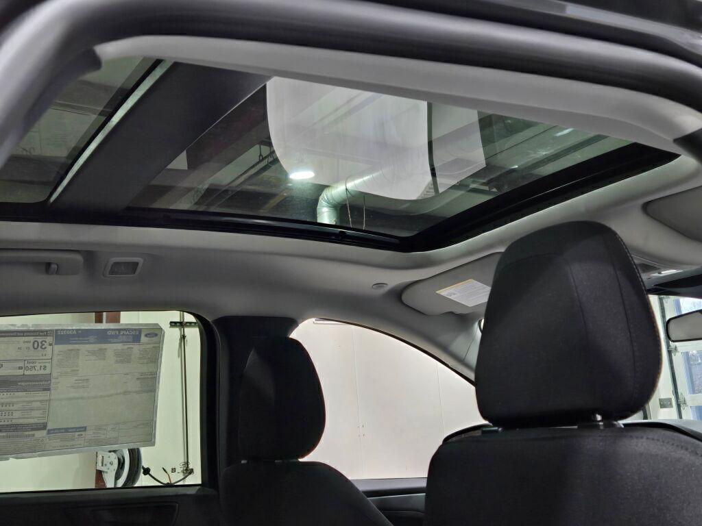 new 2025 Ford Escape car, priced at $26,995