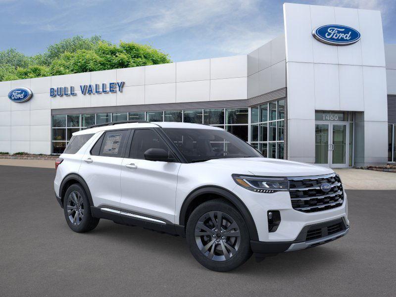 new 2025 Ford Explorer car, priced at $46,525