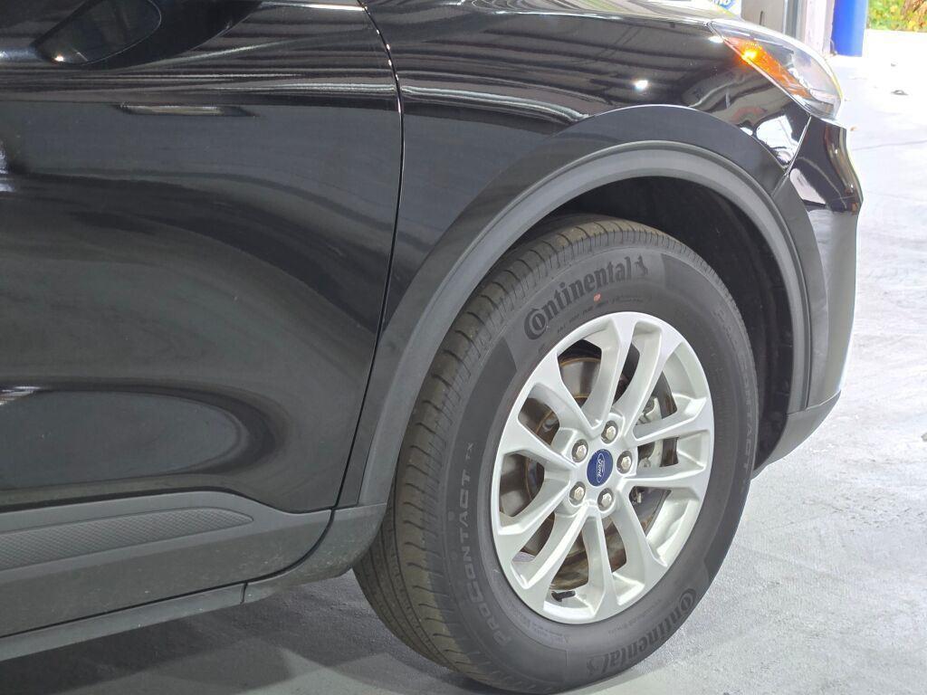 used 2022 Ford Escape car, priced at $21,895
